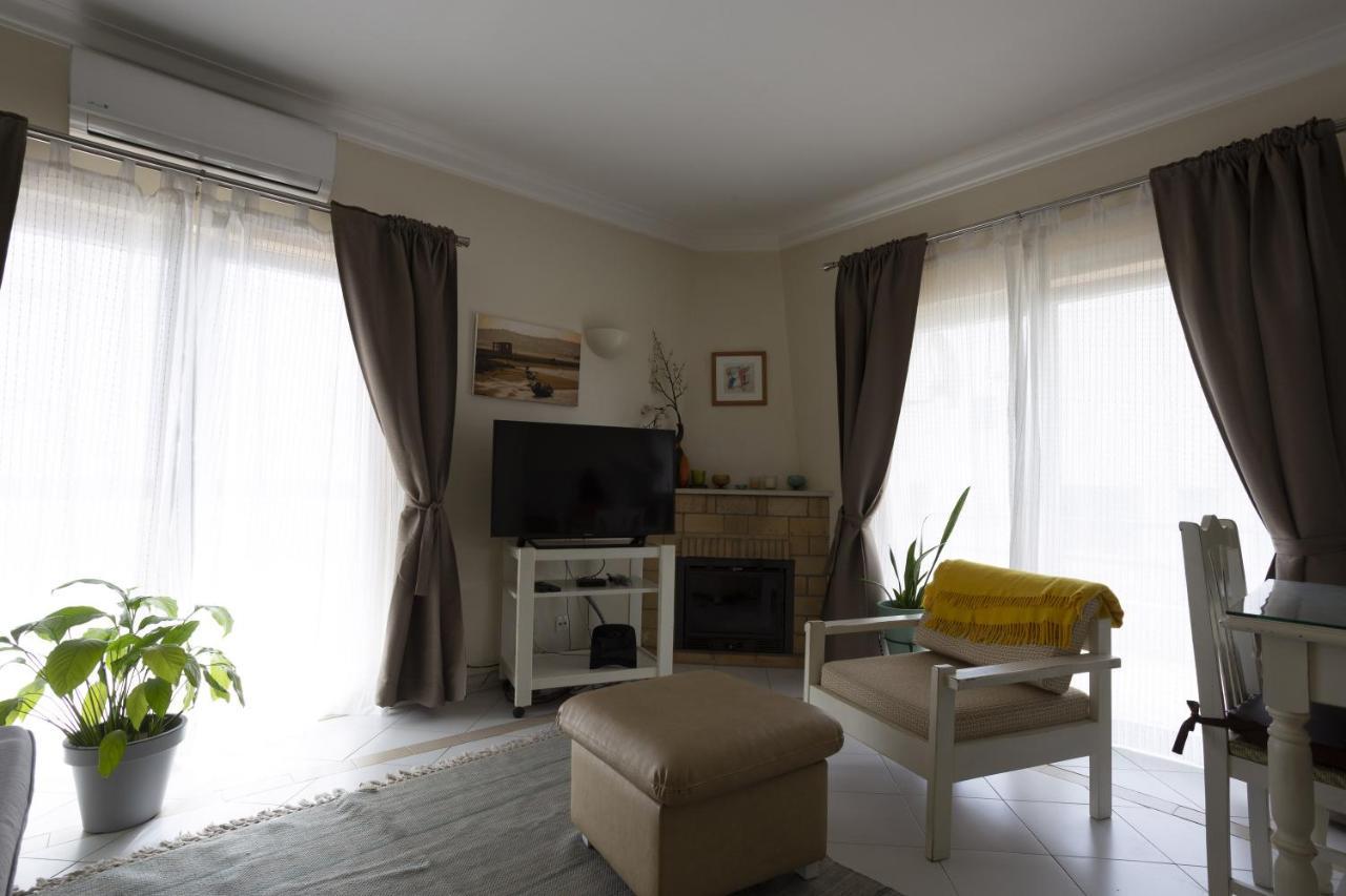 Tyler Apartment *